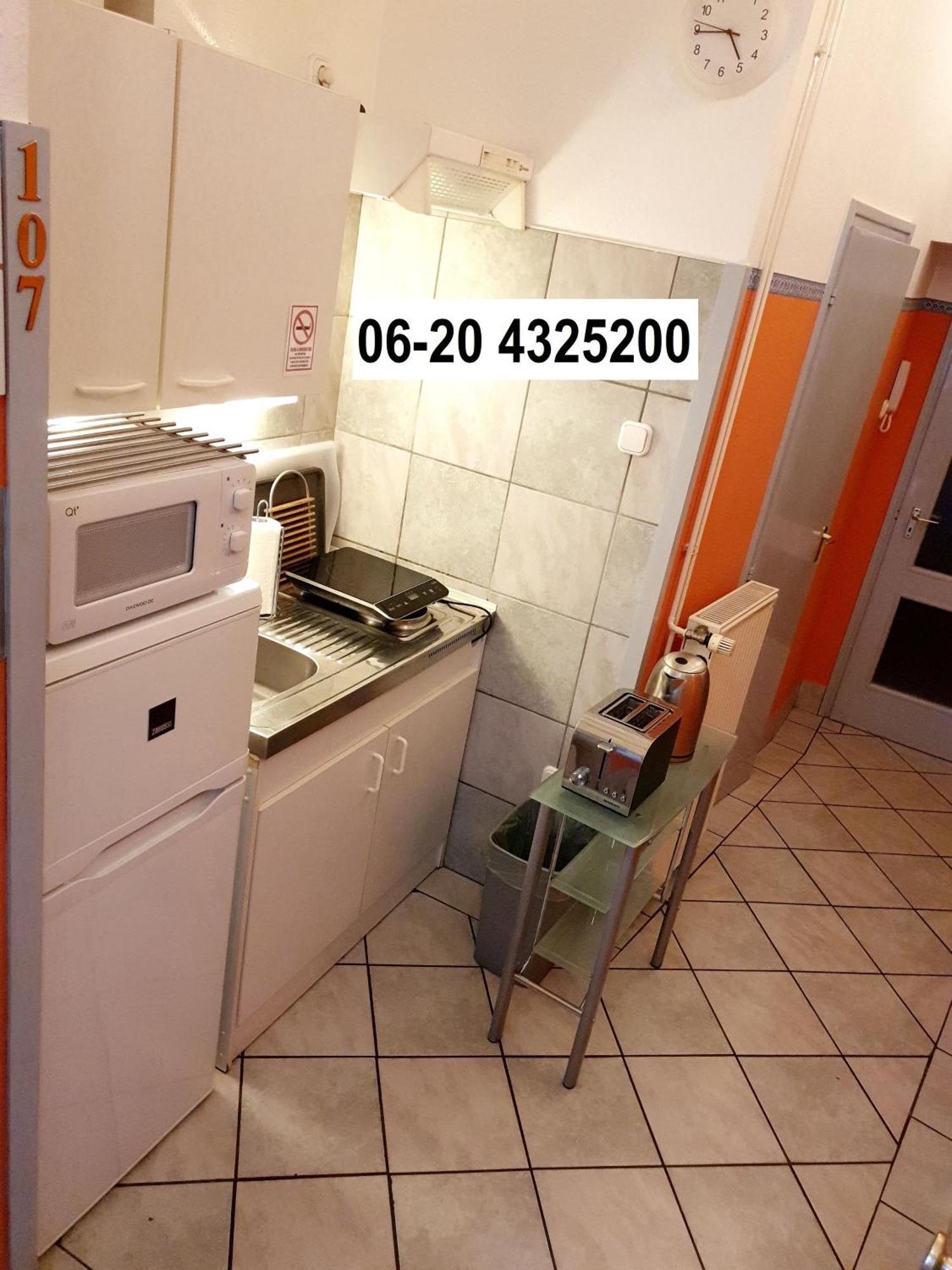 Apartment In The Center Of Budapest -Free Garage Parking Buitenkant foto
