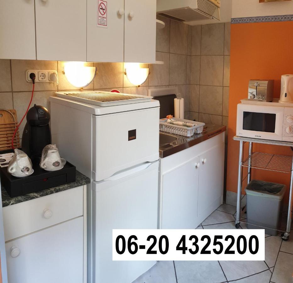 Apartment In The Center Of Budapest -Free Garage Parking Buitenkant foto